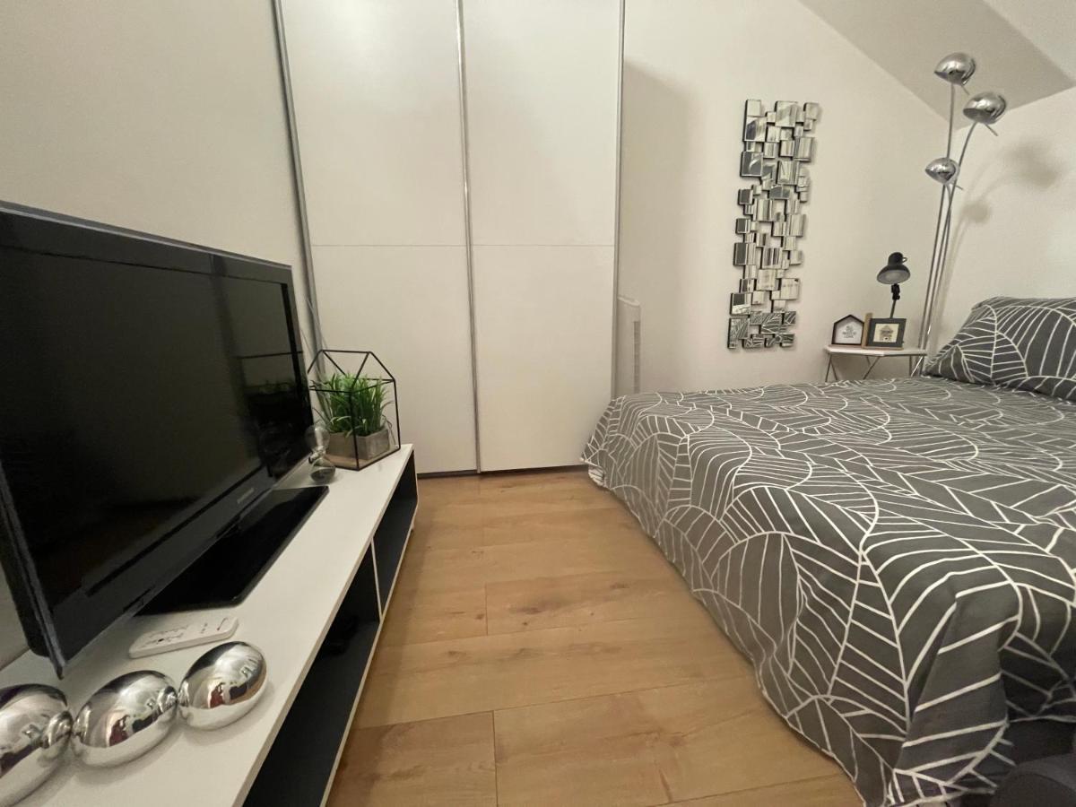 Apartment New Chic Supetar Bagian luar foto