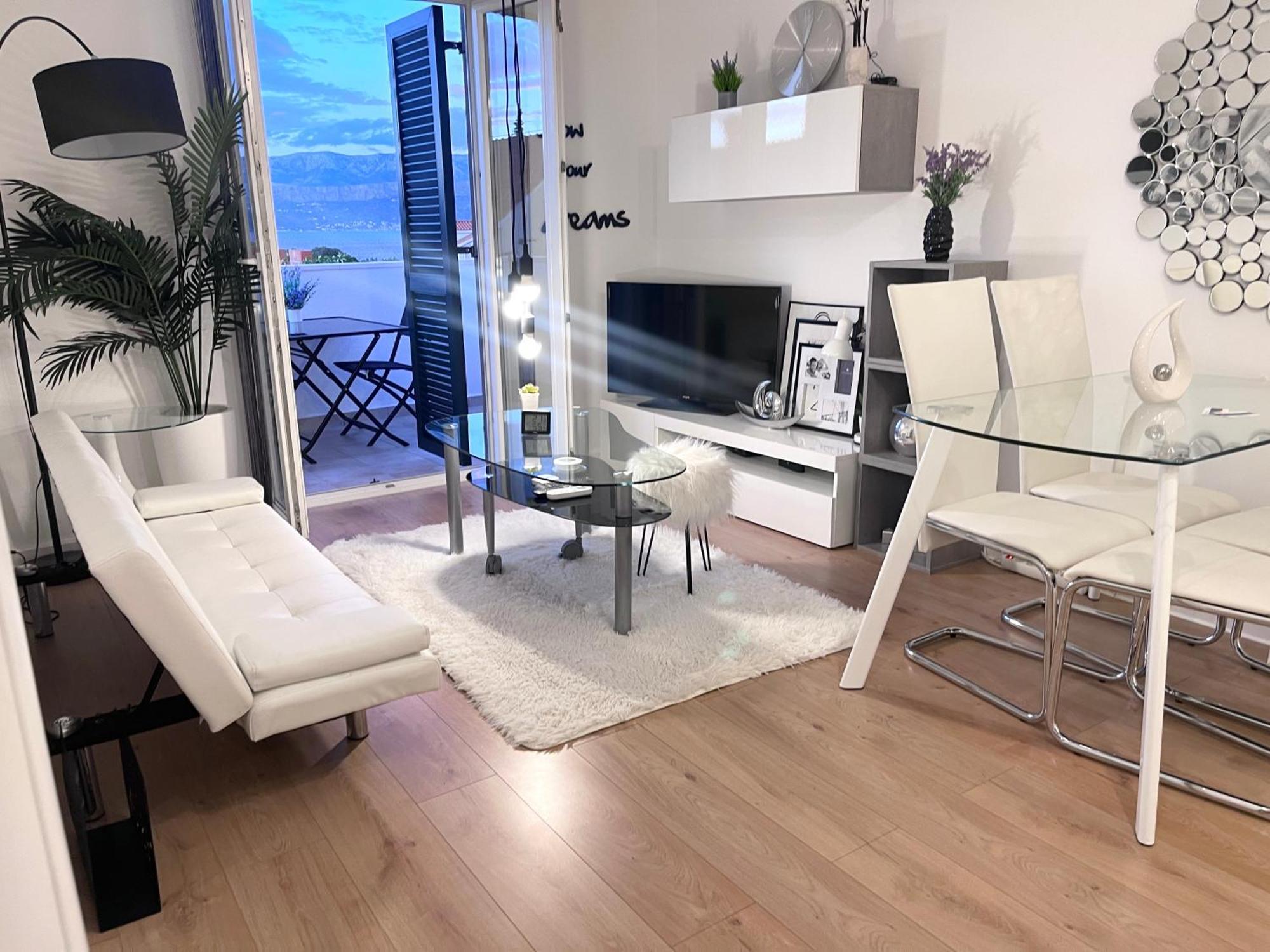 Apartment New Chic Supetar Bagian luar foto
