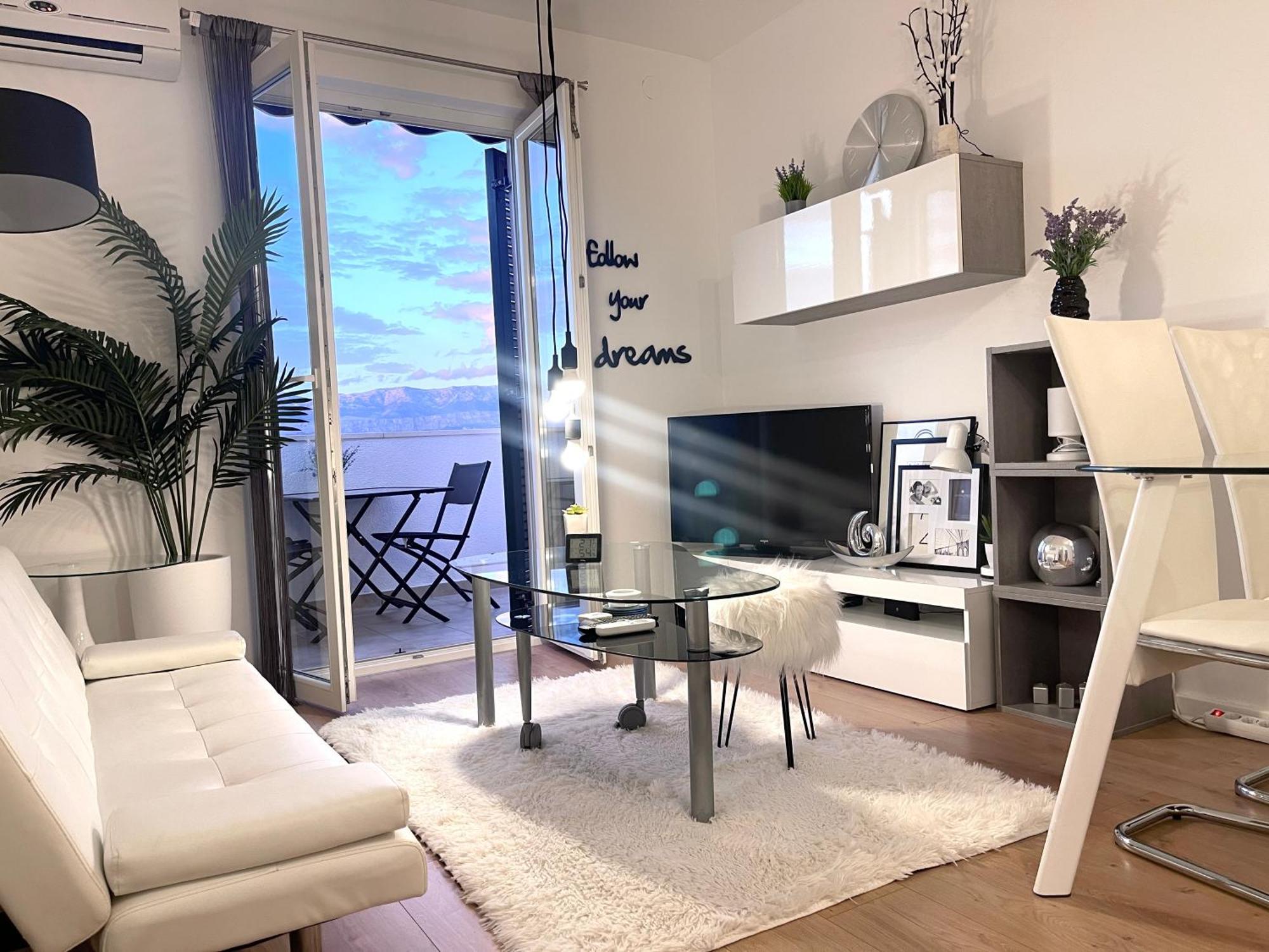 Apartment New Chic Supetar Bagian luar foto