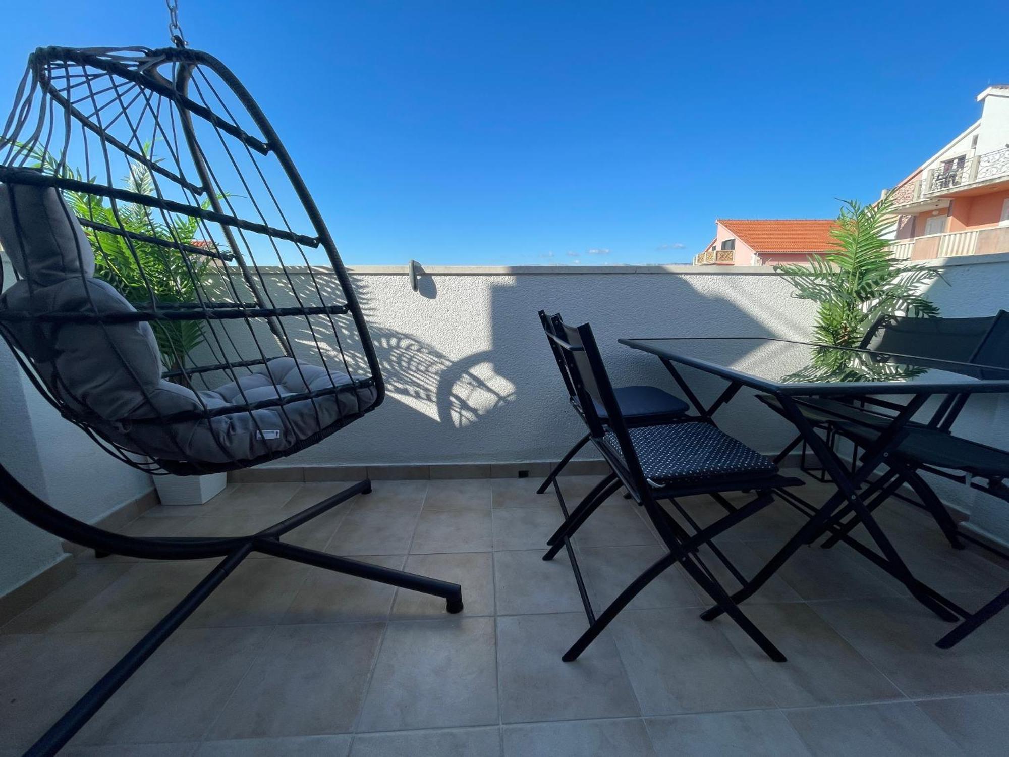 Apartment New Chic Supetar Bagian luar foto