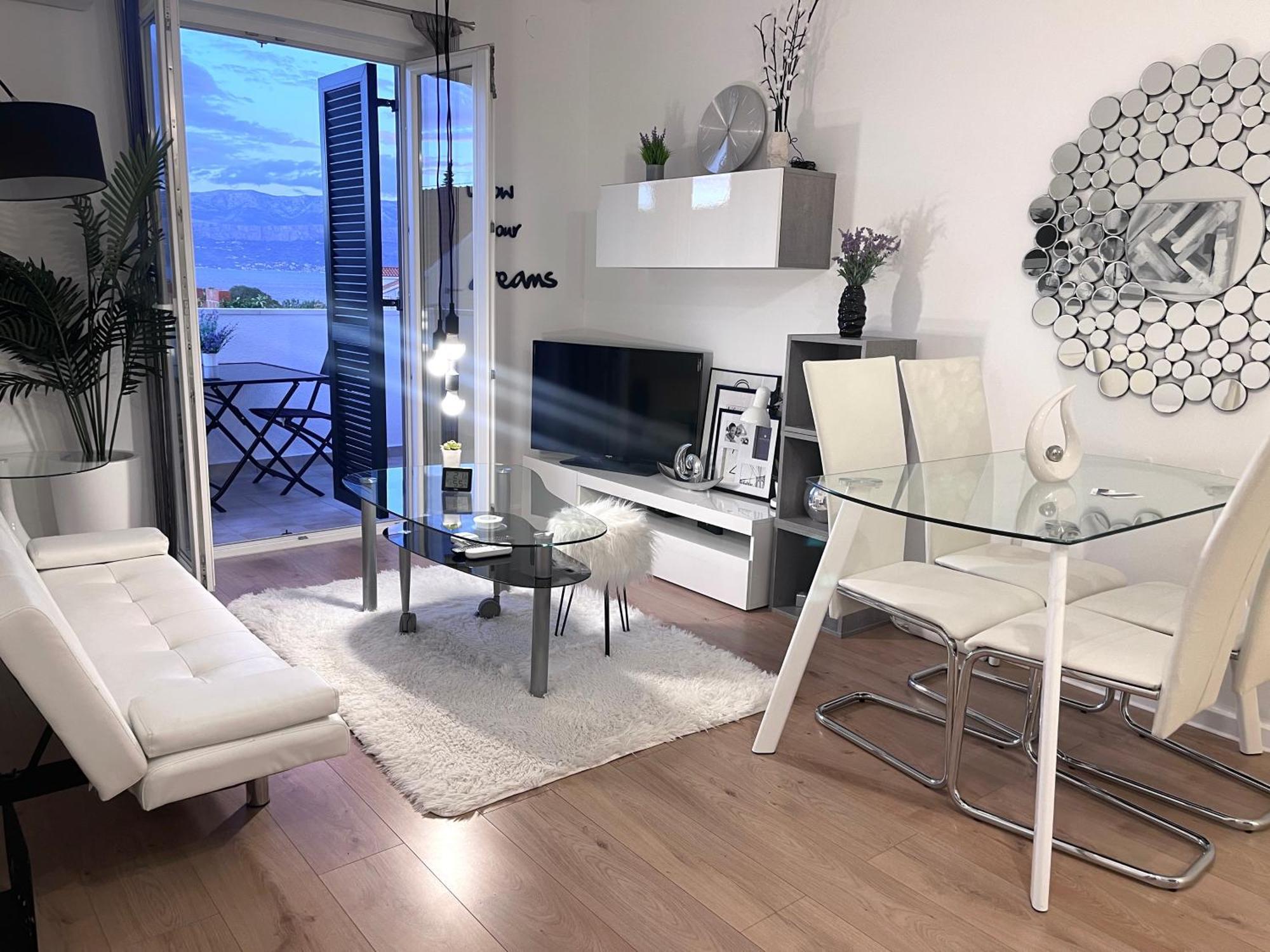 Apartment New Chic Supetar Bagian luar foto